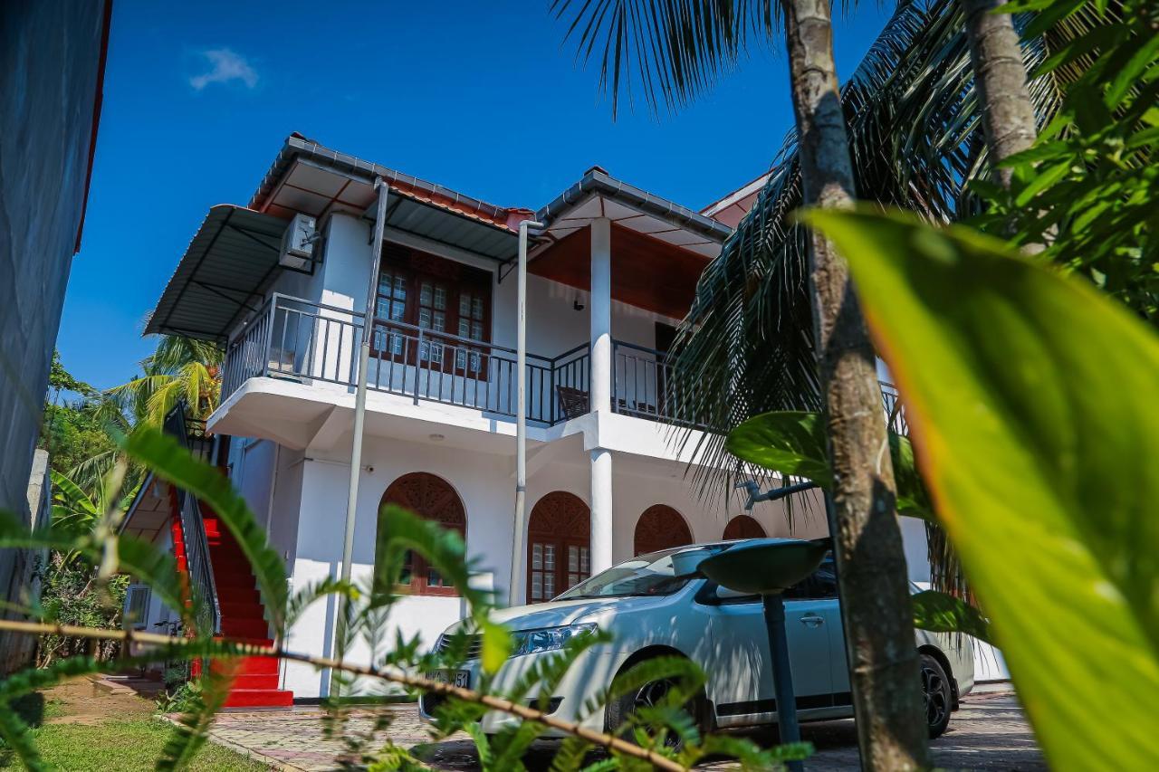 Lakeside Villa 阿努拉德普勒 外观 照片